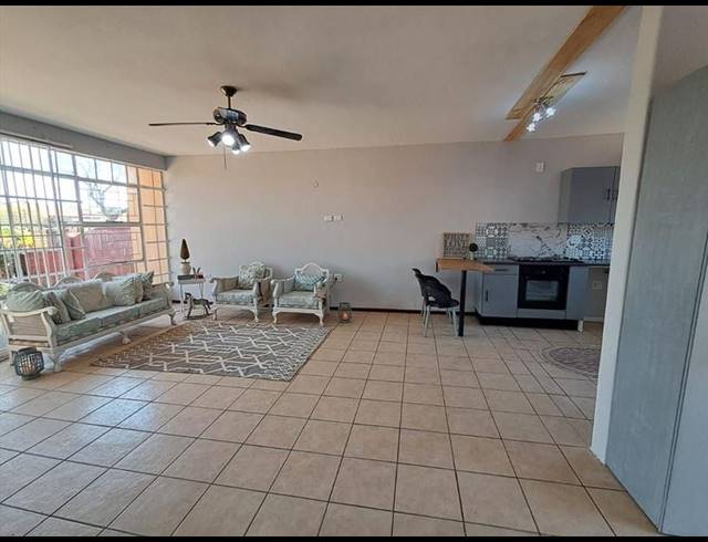 2 BEDROOM TOWNHOUSE FOR SALE IN WITFIELD